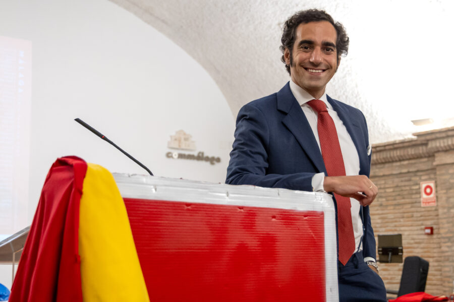 Pregón Taurino: el Dr. Rodrigo Orozco triunfa ante un público emocionado