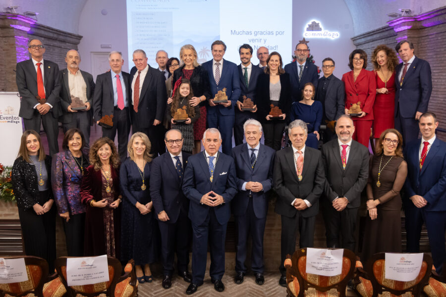 Los XVI Premios Commálaga reconocen a once médicos de Málaga y provincia